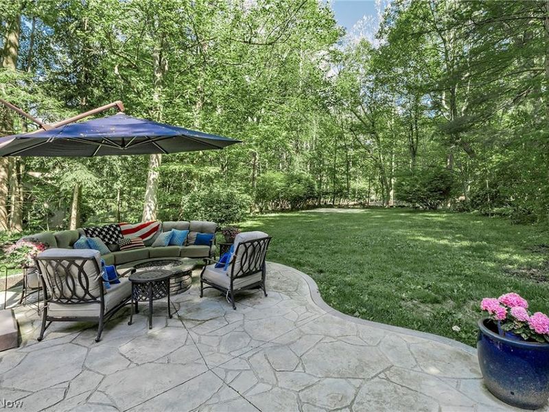8290 Pine Creek Court, Chagrin Falls, OH 44023 Photo 33
