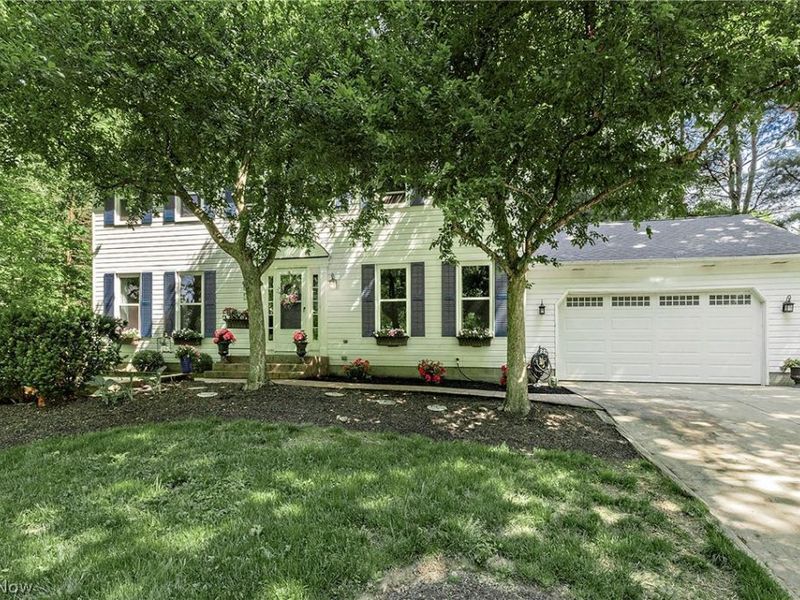 8290 Pine Creek Court, Chagrin Falls, OH 44023 Photo 39