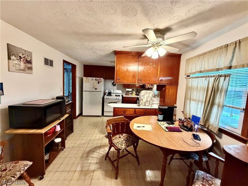 180 Winchester Avenue, Youngstown, OH 44509 Photo 15