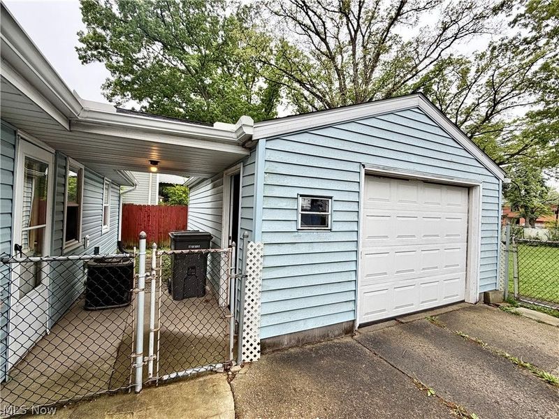 180 Winchester Avenue, Youngstown, OH 44509 Photo 3