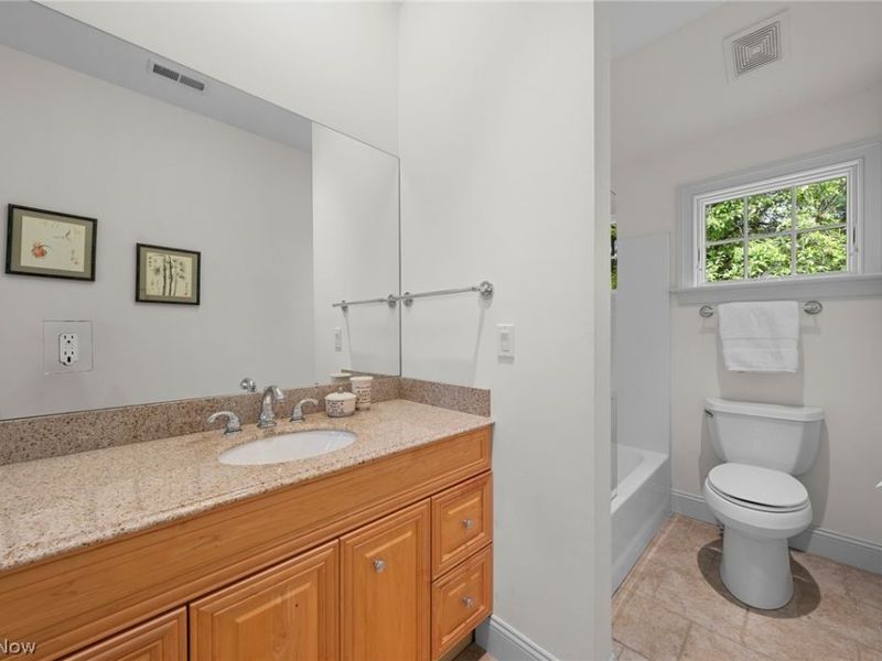 32899 Pinetree Road , Pepper Pike, OH 44124 Photo 27