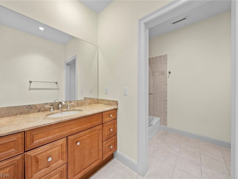 32899 Pinetree Road , Pepper Pike, OH 44124 Photo 29