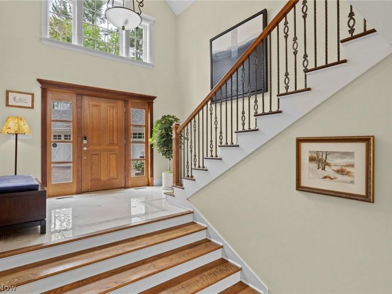 32899 Pinetree Road , Pepper Pike, OH 44124 Photo 3