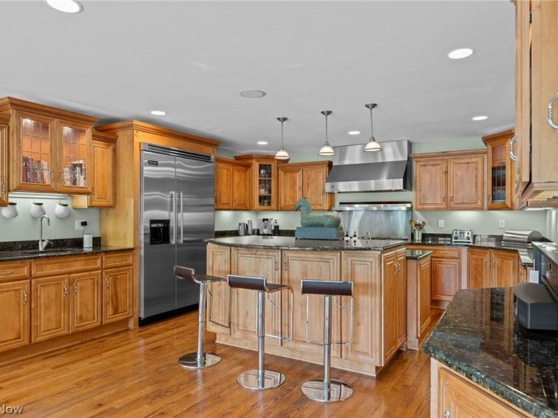 32899 Pinetree Road , Pepper Pike, OH 44124 Photo 7