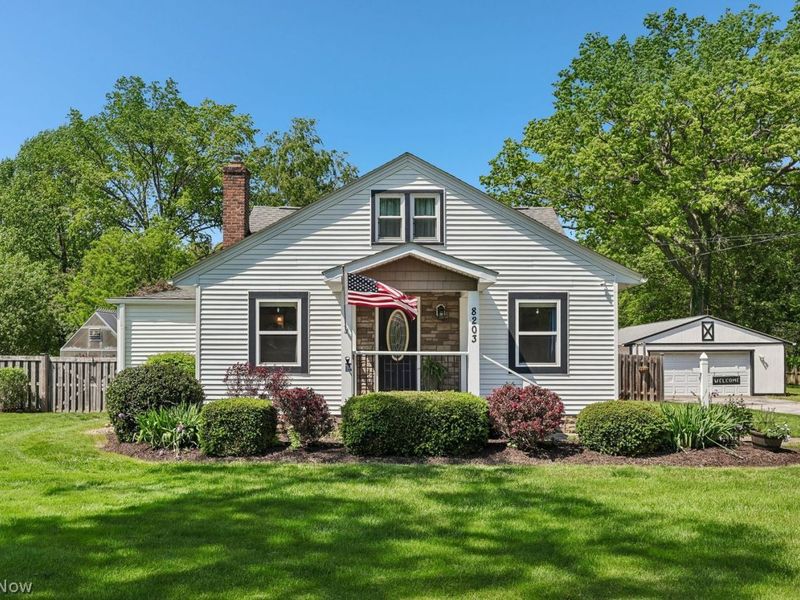 8203 Plains Road, Mentor, OH 44060 Photo 2
