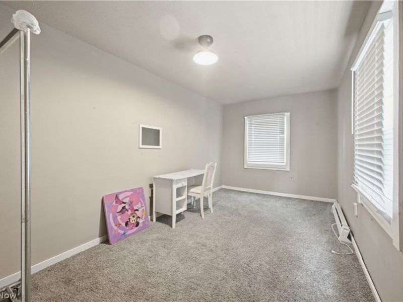 731 Mae Street , Kent, OH 44240 Photo 17