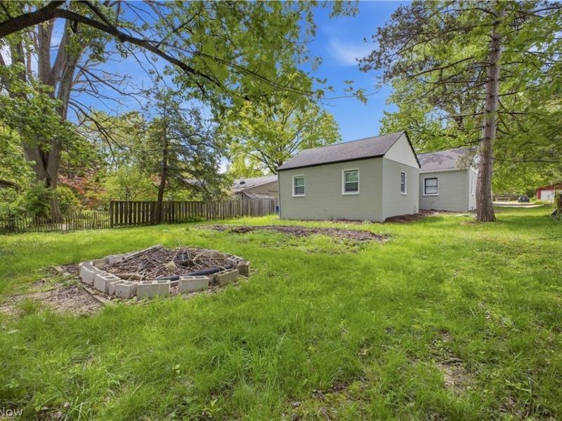731 Mae Street , Kent, OH 44240 Photo 32
