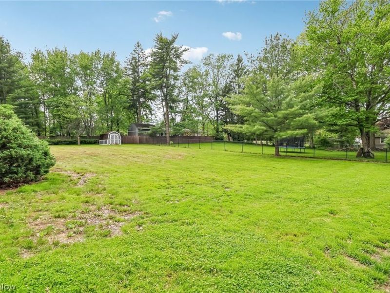 1818 E Wallings Road , Broadview Heights, OH 44147 Photo 33