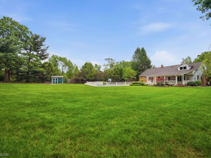 5334 Sunset Oval , North Olmsted, OH 44070 Photo 12