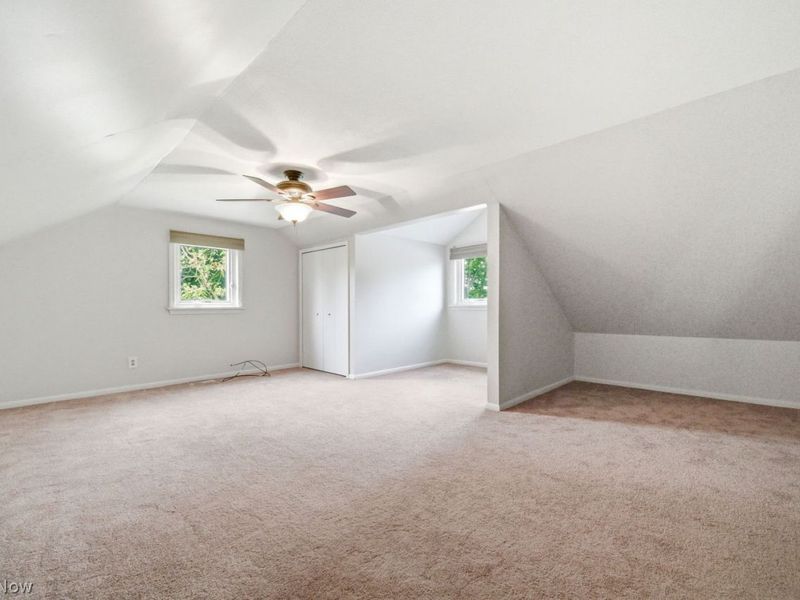 5334 Sunset Oval , North Olmsted, OH 44070 Photo 24