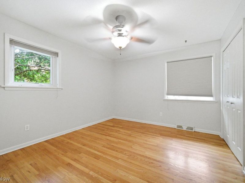 5334 Sunset Oval , North Olmsted, OH 44070 Photo 30