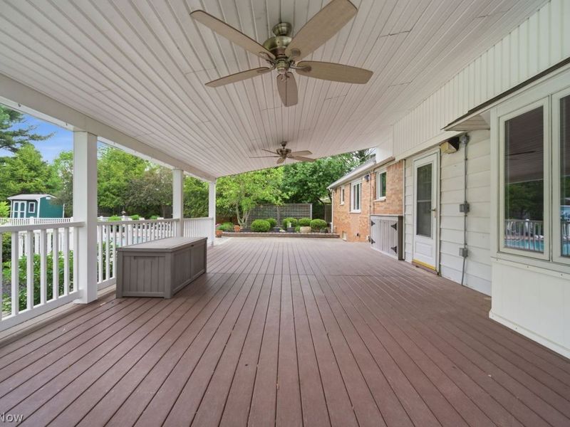 5334 Sunset Oval , North Olmsted, OH 44070 Photo 6