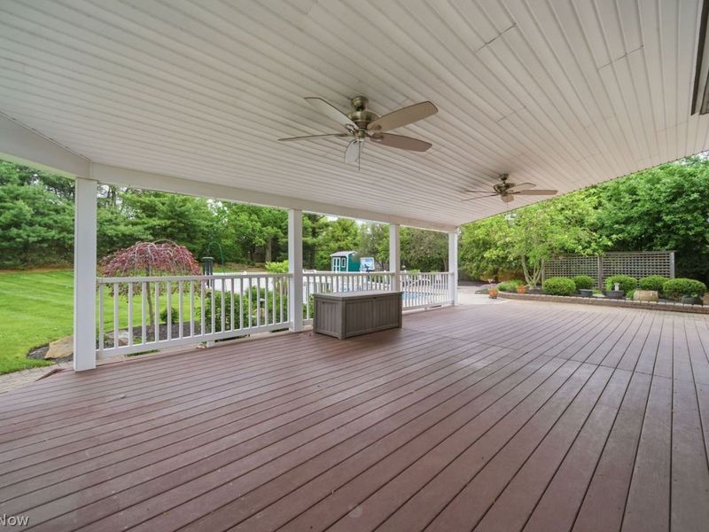 5334 Sunset Oval , North Olmsted, OH 44070 Photo 7