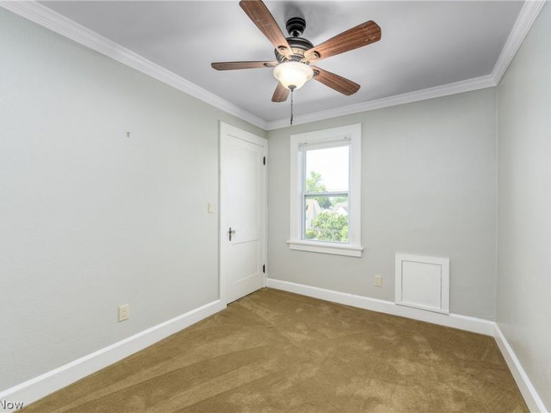 3755 Highland Road , Cleveland, OH 44111 Photo 27
