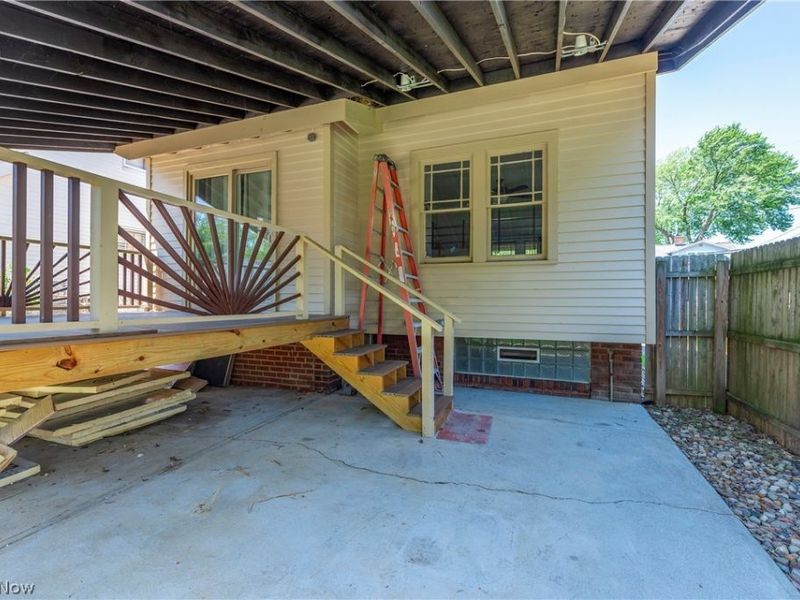 3755 Highland Road , Cleveland, OH 44111 Photo 32