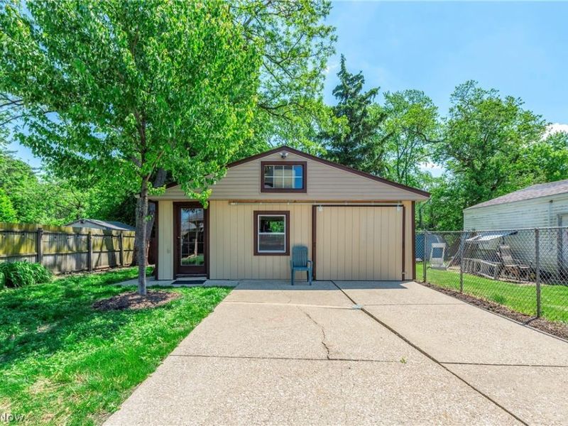 3755 Highland Road , Cleveland, OH 44111 Photo 37