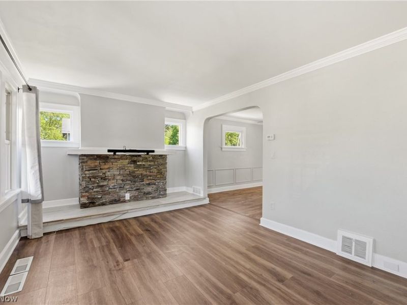 3755 Highland Road , Cleveland, OH 44111 Photo 7