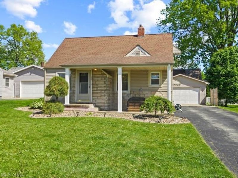 63 helena , Struthers, OH 44471 Photo 20