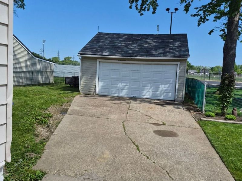 1126 Highland Park Boulevard, Lorain, OH 44052 Photo 4