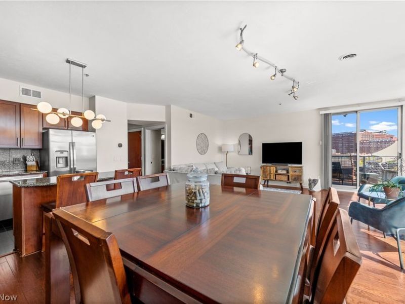 1237 Washington Avenue , Unit 704, Cleveland, OH 44113 Photo 8