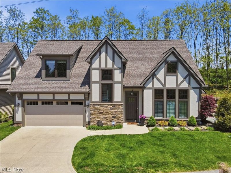 39549 Tudor Drive , Kirtland, OH 44094 Photo 1