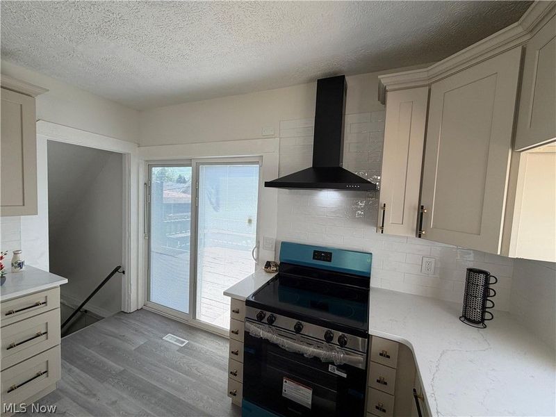 3626 W 120th Street , Cleveland, OH 44111 Photo 11