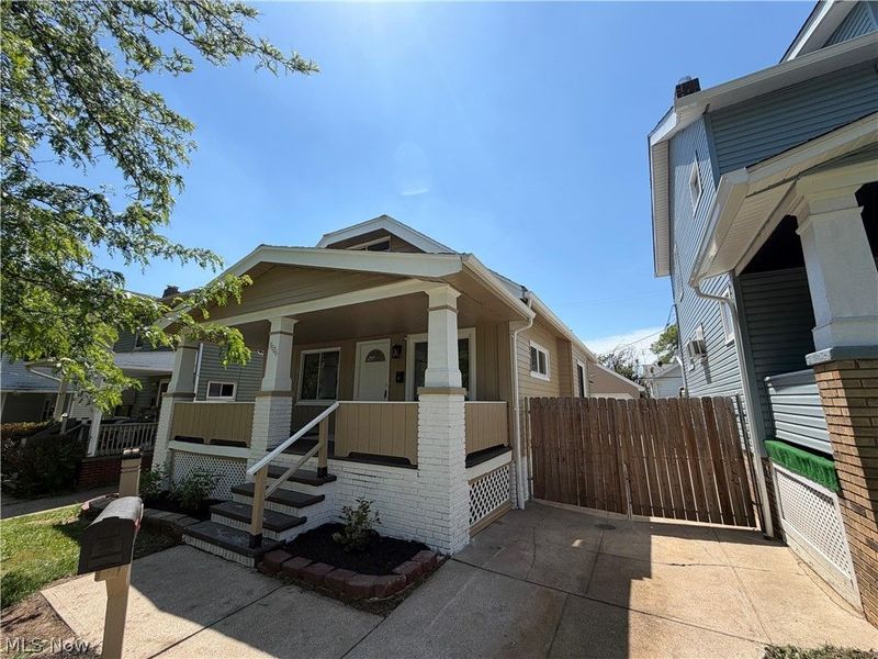 3626 W 120th Street , Cleveland, OH 44111 Photo 2