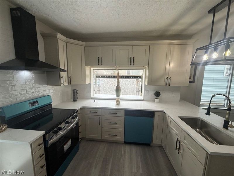 3626 W 120th Street , Cleveland, OH 44111 Photo 8