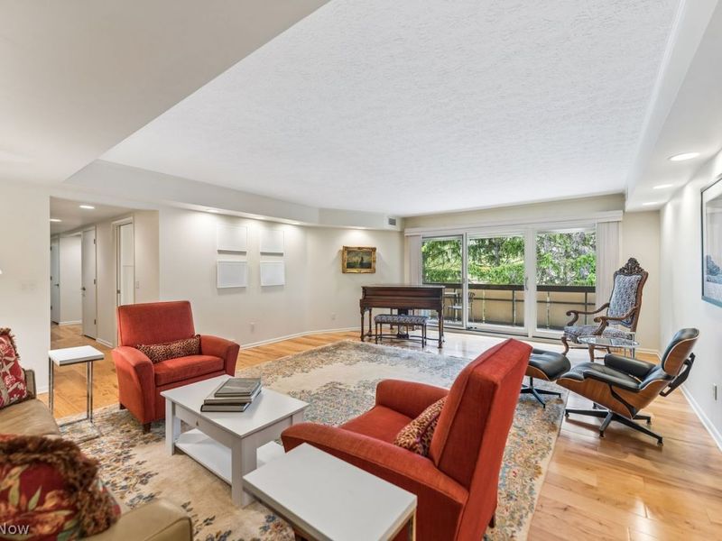 , Unit 317, Cleveland Heights, OH 44121 Photo 13