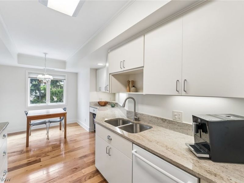 , Unit 317, Cleveland Heights, OH 44121 Photo 21
