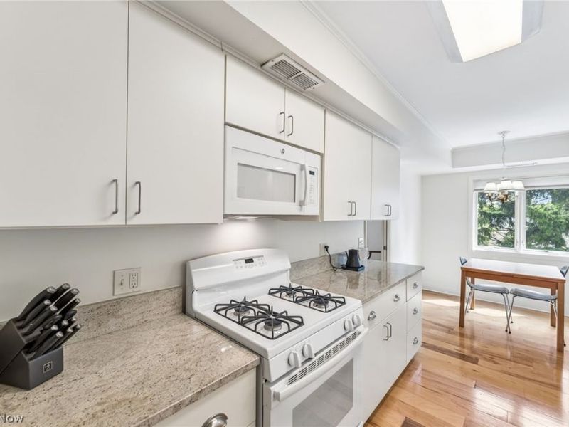 , Unit 317, Cleveland Heights, OH 44121 Photo 22