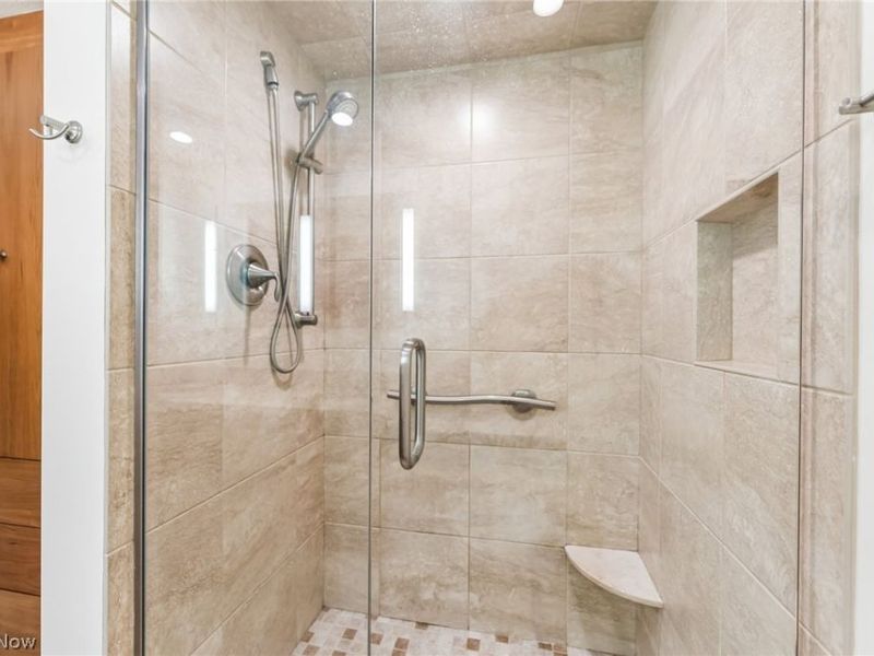 , Unit 317, Cleveland Heights, OH 44121 Photo 29