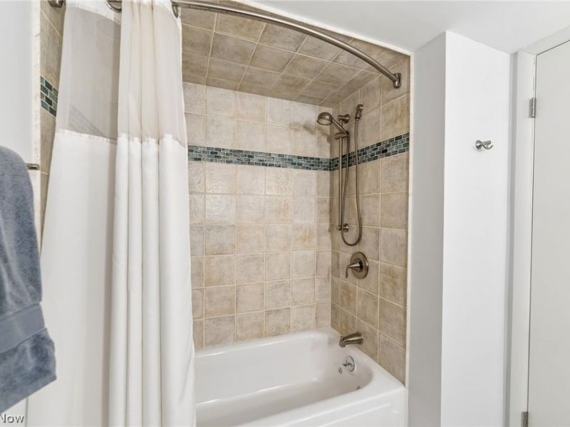 , Unit 317, Cleveland Heights, OH 44121 Photo 34