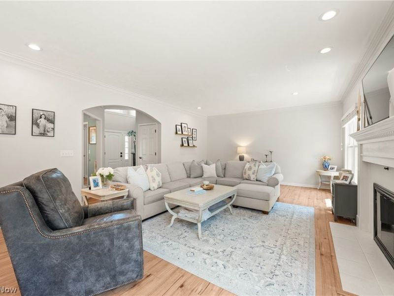 7755 Sunstone Drive , Brecksville, OH 44141 Photo 10