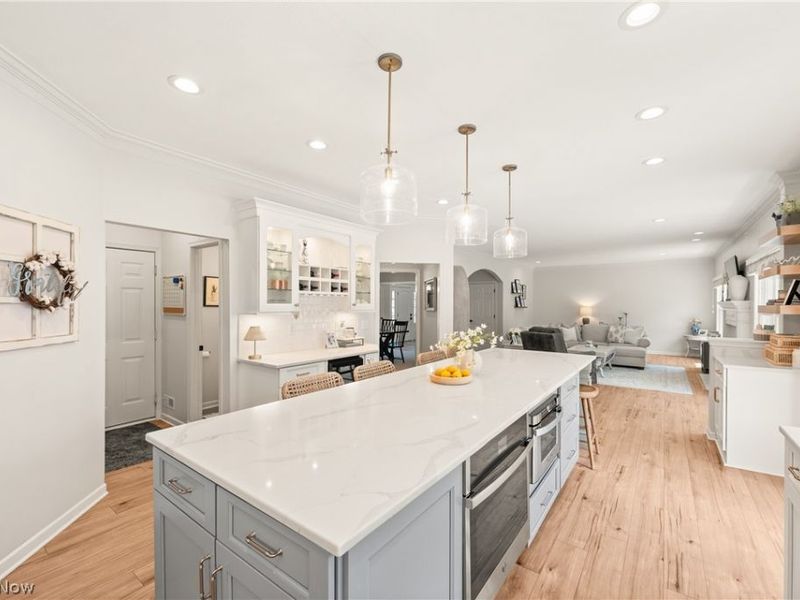 7755 Sunstone Drive , Brecksville, OH 44141 Photo 8