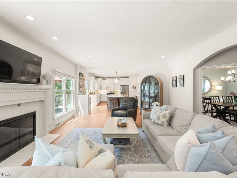 7755 Sunstone Drive , Brecksville, OH 44141 Photo 9