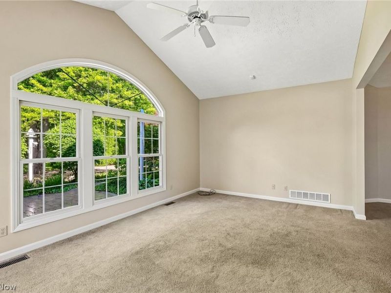 4258 Reserve Way , Avon, OH 44011 Photo 9