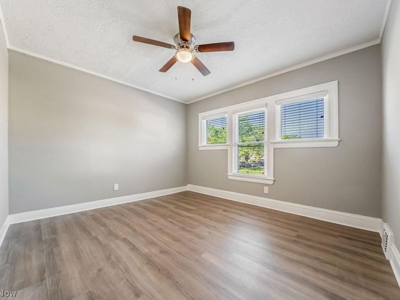 17316 Madison Avenue, Unit 1, Lakewood, OH 44107 Photo 13