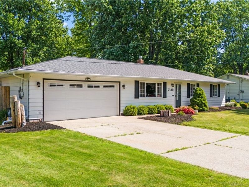 7139 Andover Drive, Mentor, OH 44060 Photo 3
