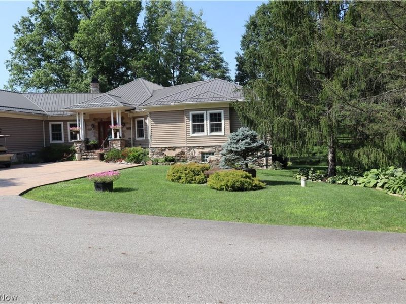 7509 Girdle Road, West Farmington, OH 44491 Photo 5