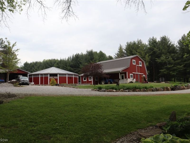 7509 Girdle Road, West Farmington, OH 44491 Photo 5