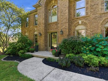 4132 John Alden Lane, Lexington, KY 40504