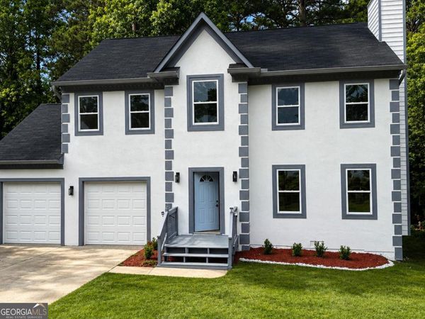 910 Forest Path, Stone Mountain, GA 30088