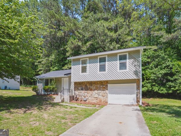 4975 Galbraith Circle, Stone Mountain, GA 30088