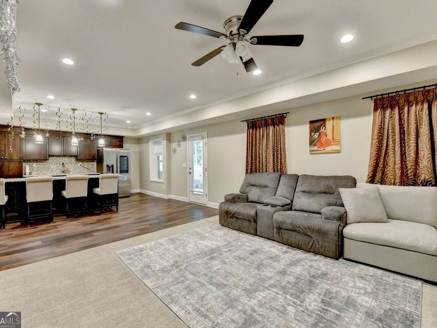 Property Image 60