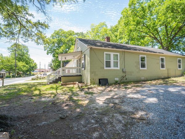 90 Martin Luther King Jr Drive, Winder, GA 30680