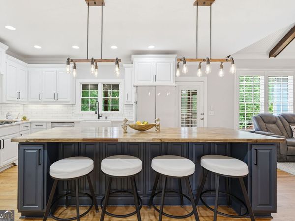 401 Maple Ridge Court, Cumming, GA 30028