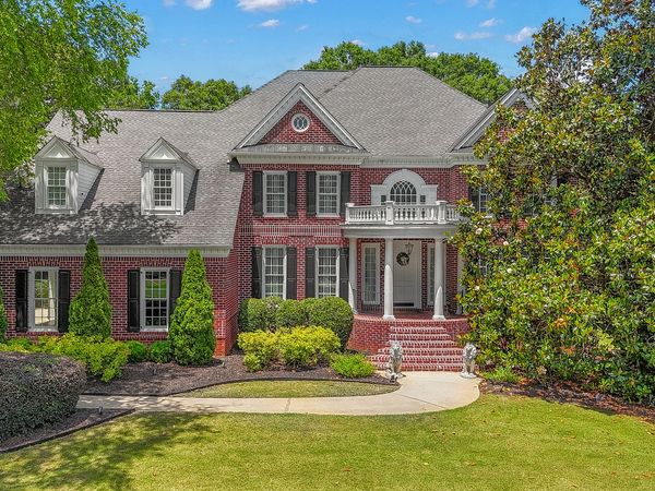 110 Turnberry Circle, Fayetteville, GA 30215