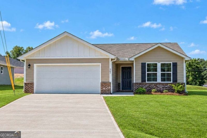 267 Woodlake Landing, Hartwell, GA 30643 Main Photo