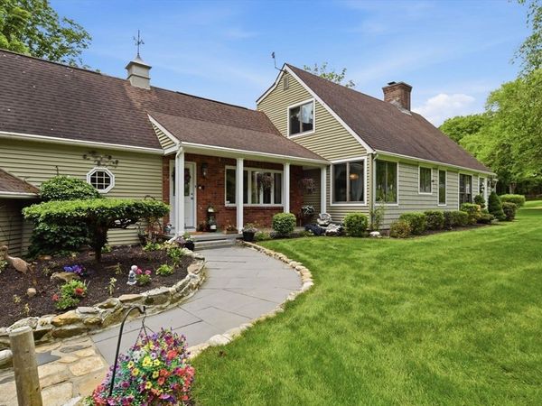 95 Mountain Road, Hampden, MA 01036